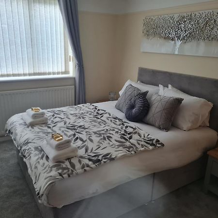 5Bed House Wirral Near Liverpool Chester מראה חיצוני תמונה